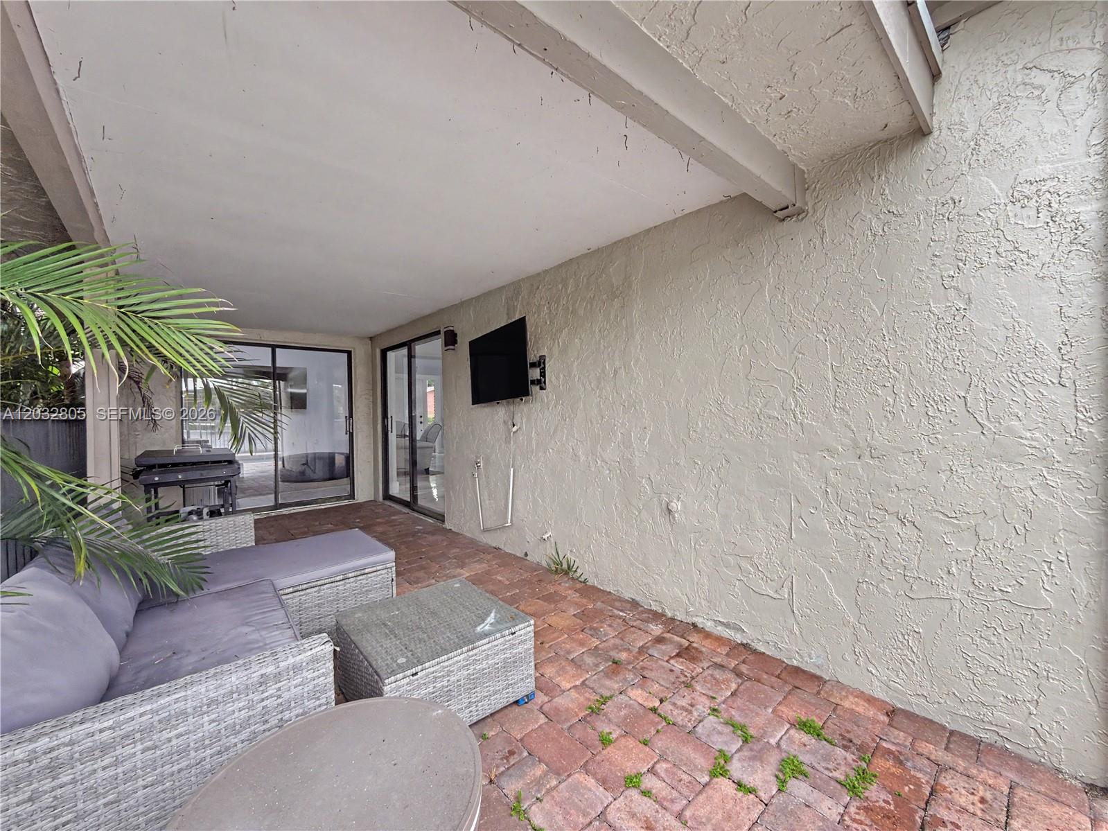BOCA GREENS 3 - Residential