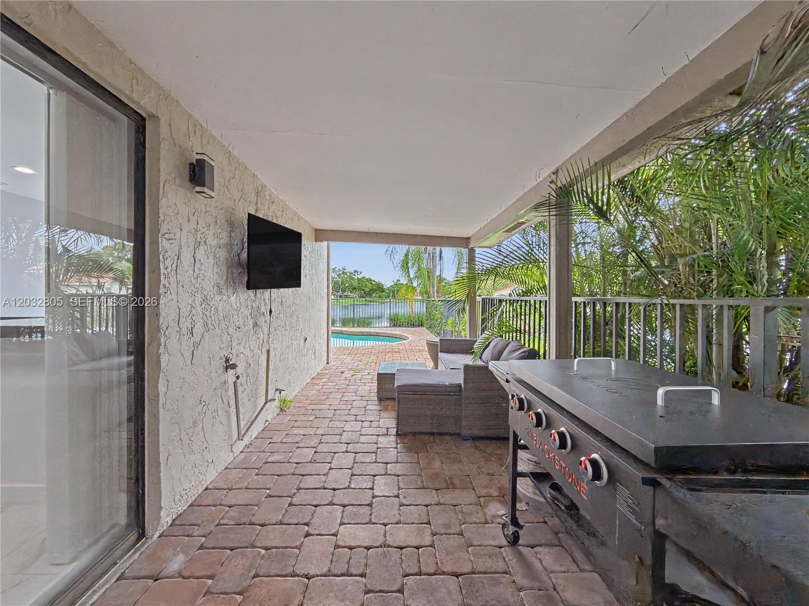 BOCA GREENS 3 - Residential
