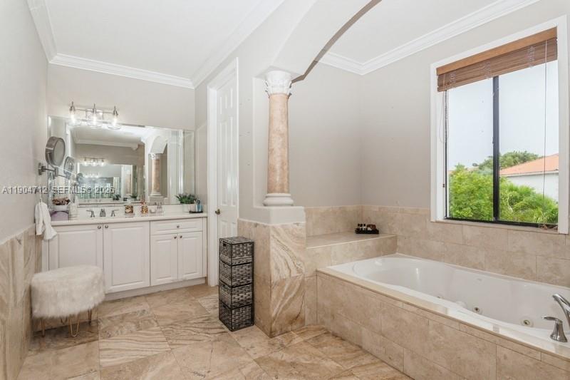 CUTLER CAY - Residential