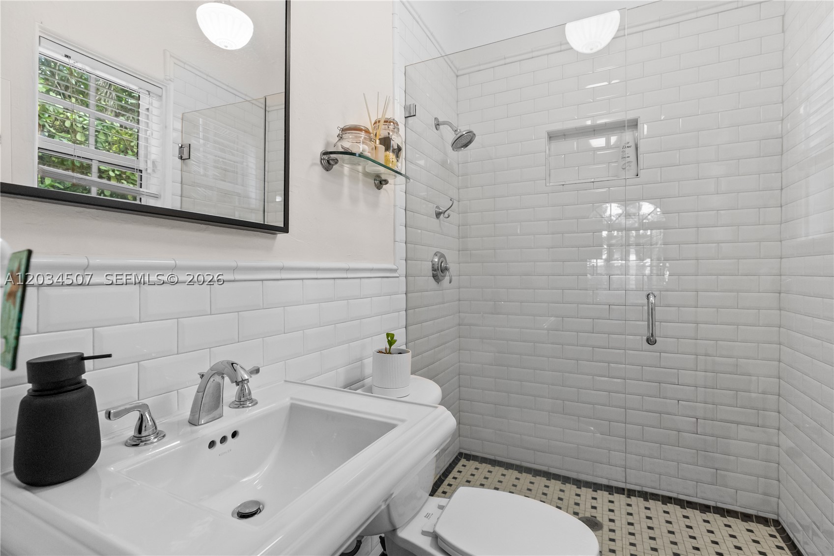 WATERBURY - Residential