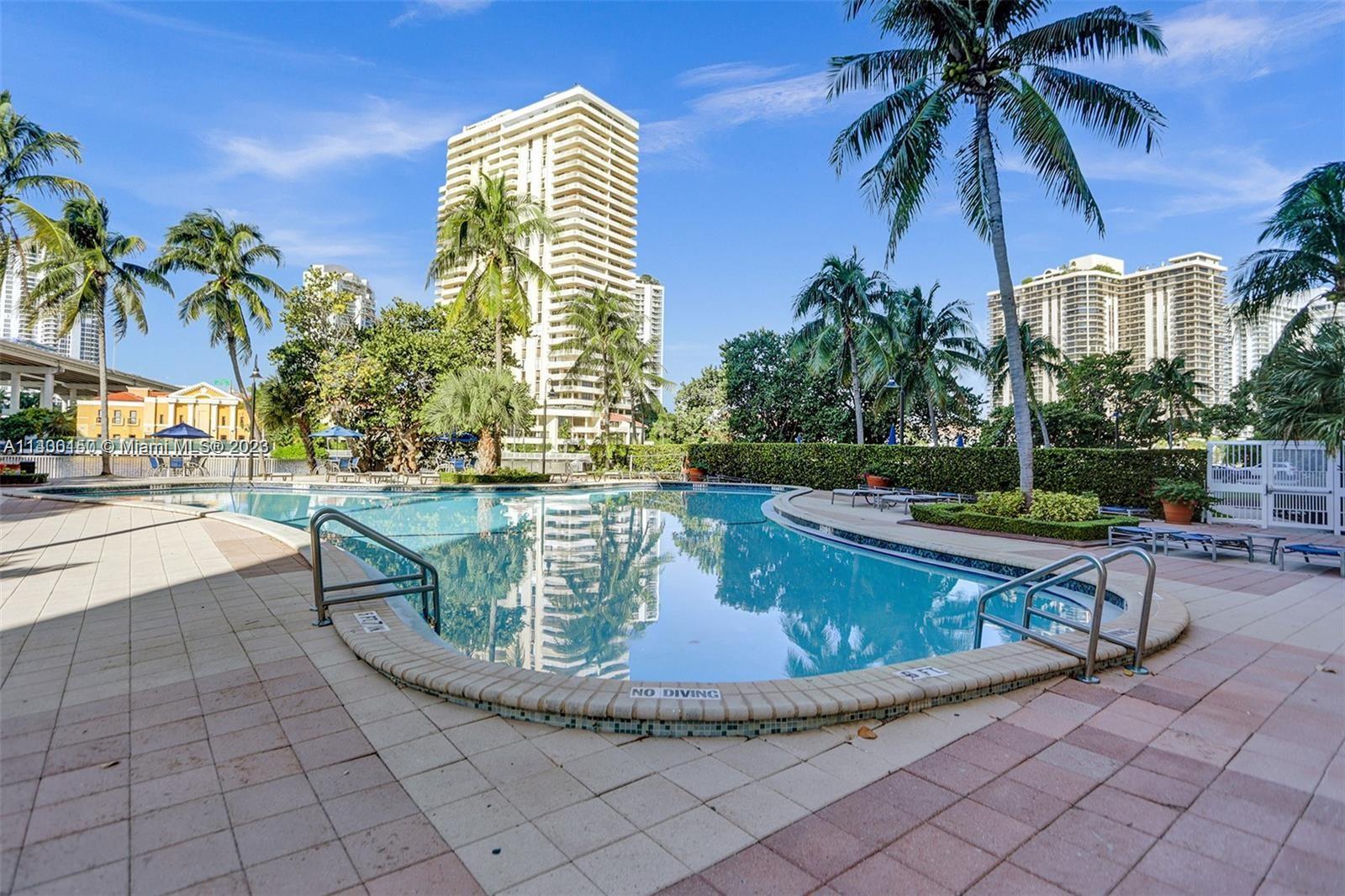 OCEANVIEW BUILDING A COND - Residential Lease