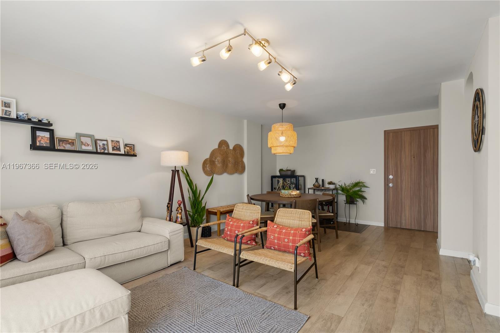 CLIFTON CONDO - Residential