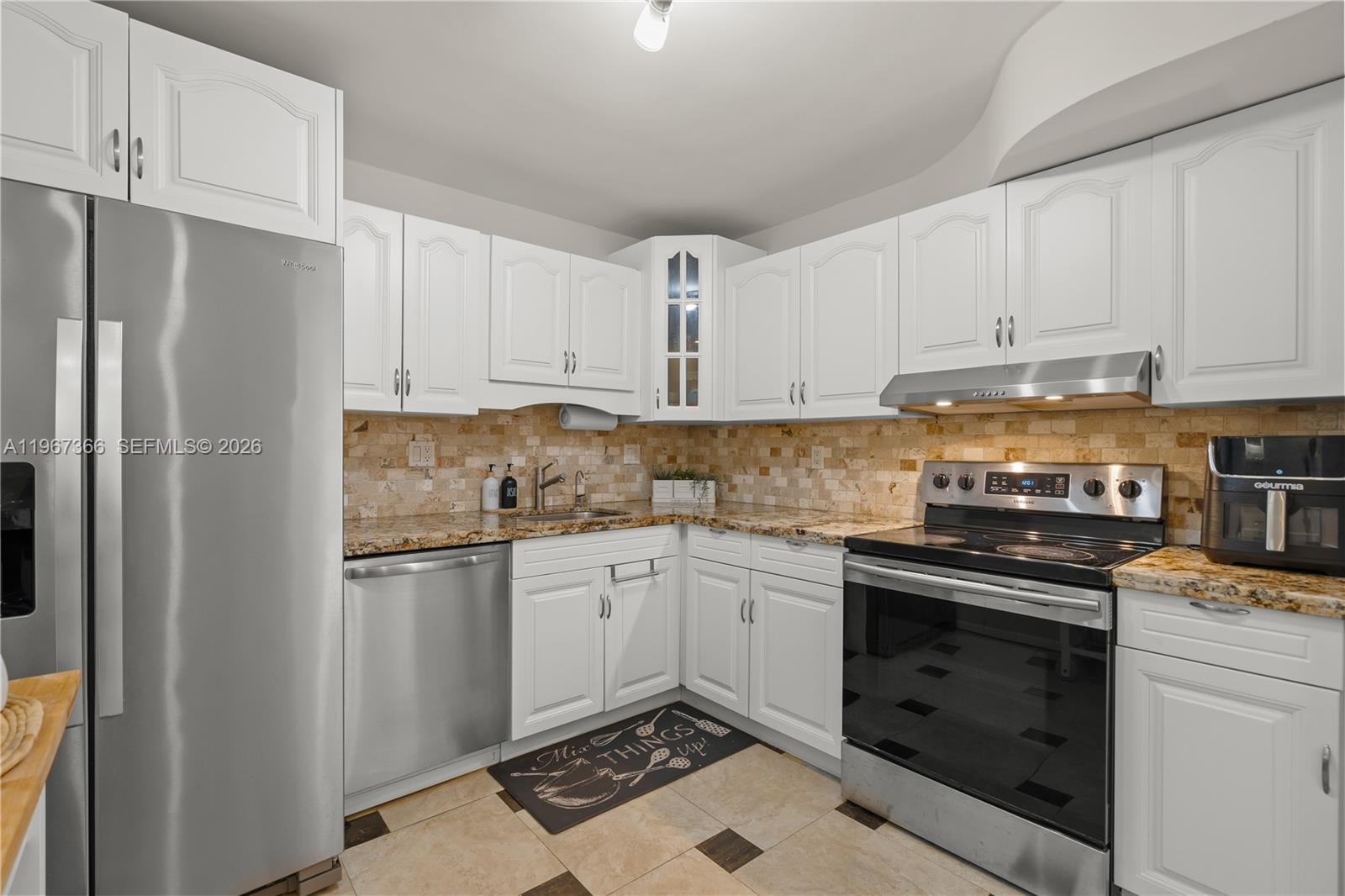 CLIFTON CONDO - Residential