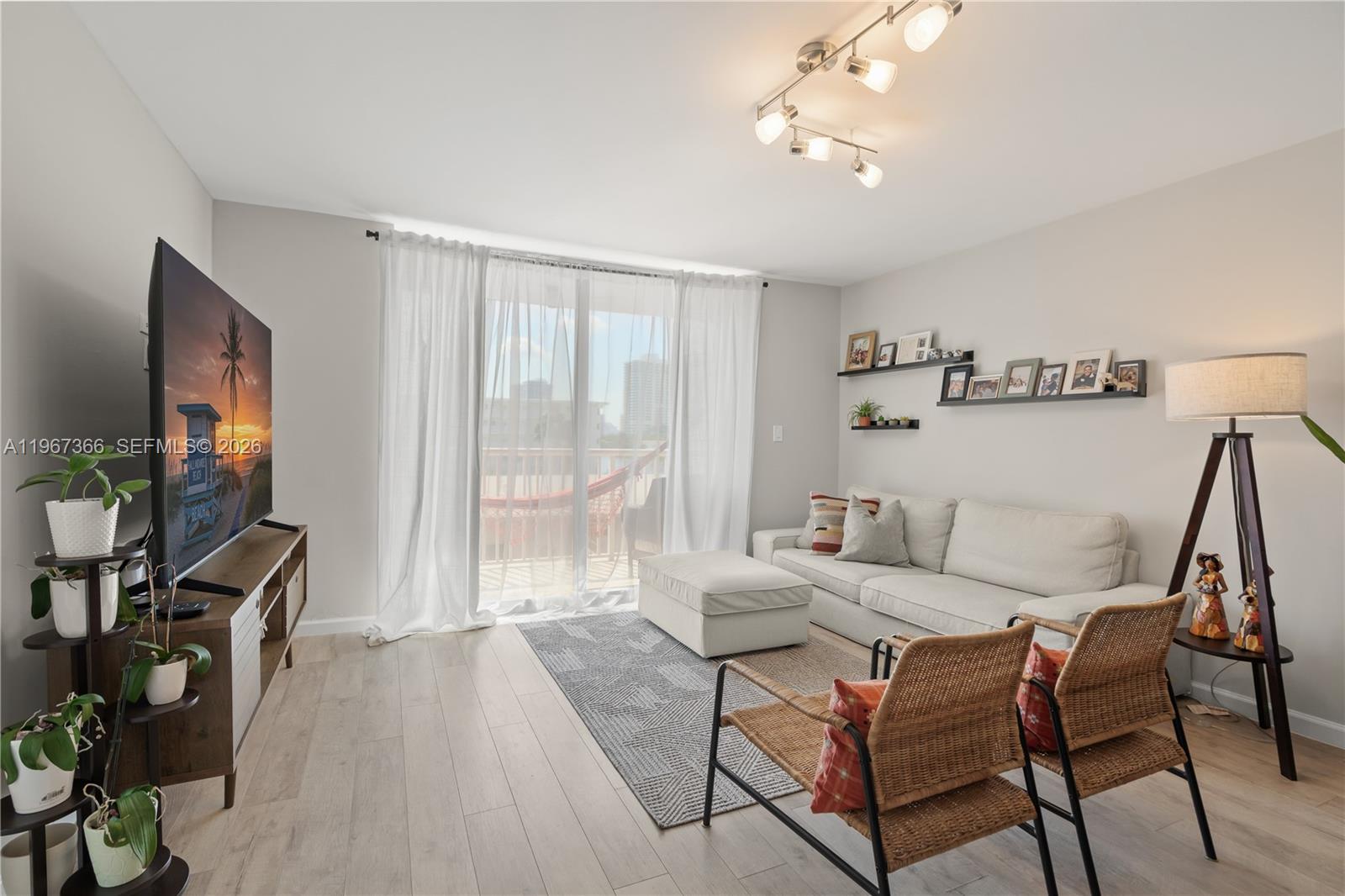 CLIFTON CONDO - Residential