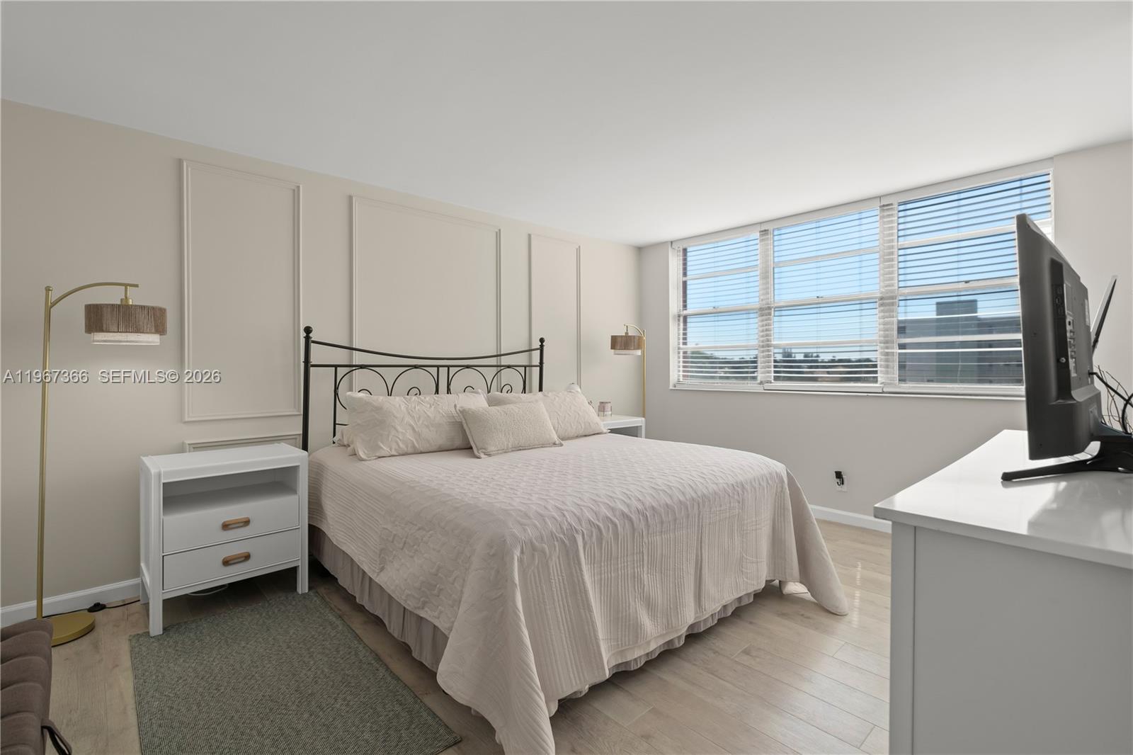 CLIFTON CONDO - Residential