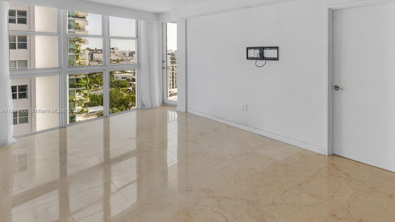 BAYVIEW TERR CONDO - Residential Lease
