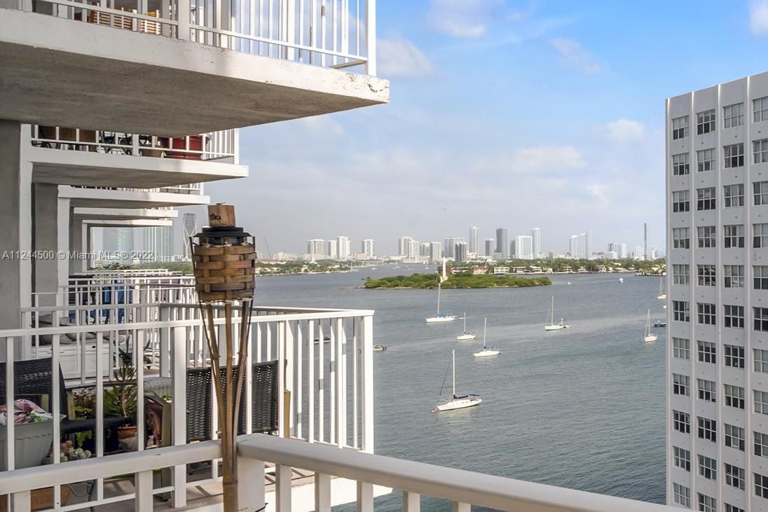 BAYVIEW TERR CONDO - Residential Lease