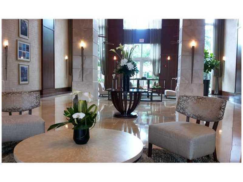 TURNBERRY ON THE GREEN - Residential Lease