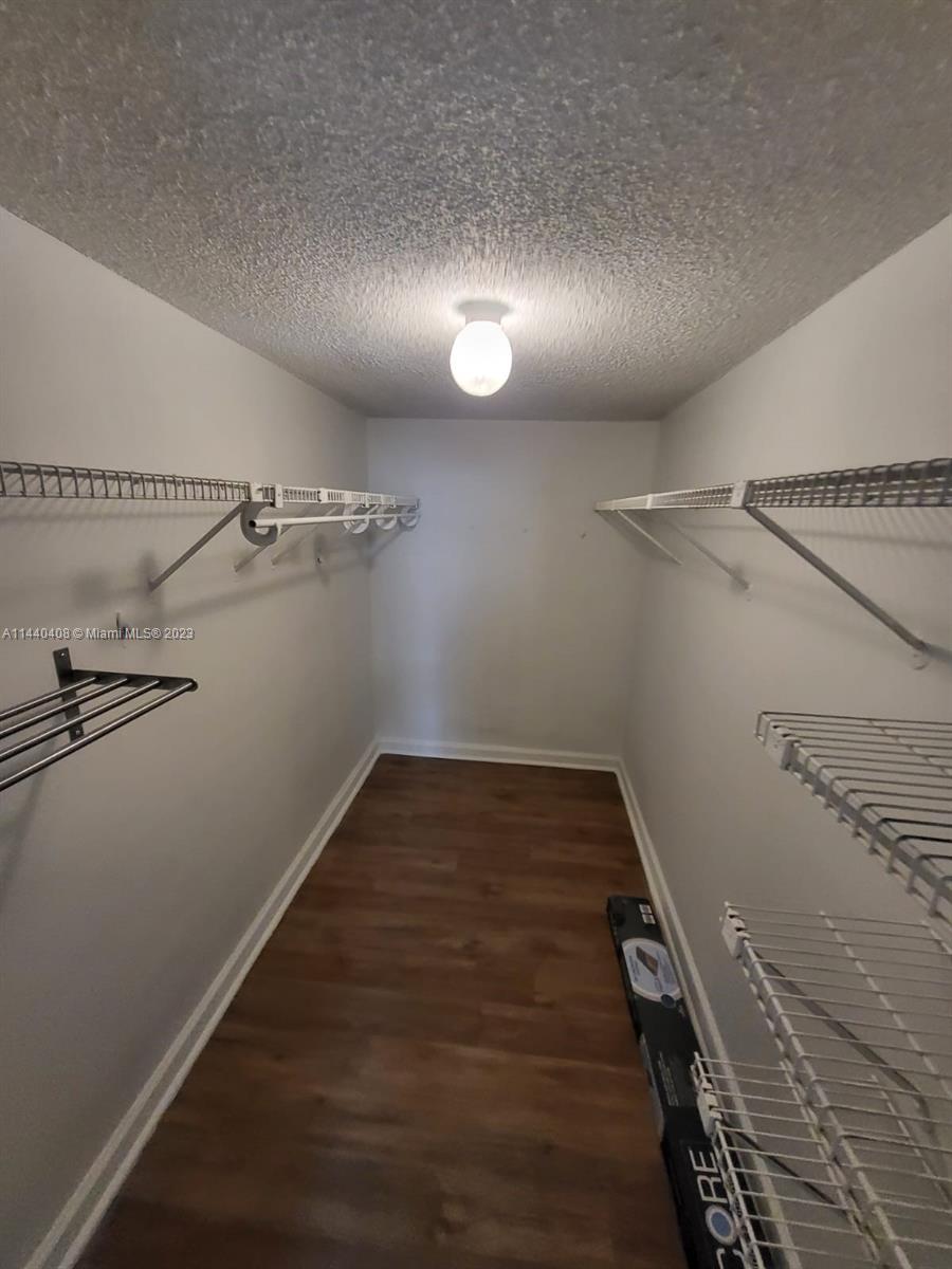 SAILBOAT CAY CONDO - Residential