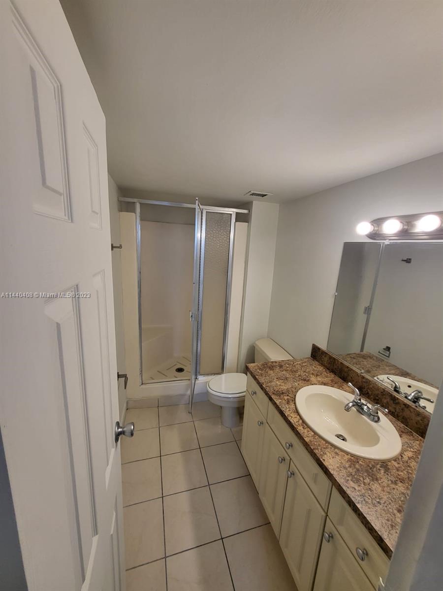 SAILBOAT CAY CONDO - Residential