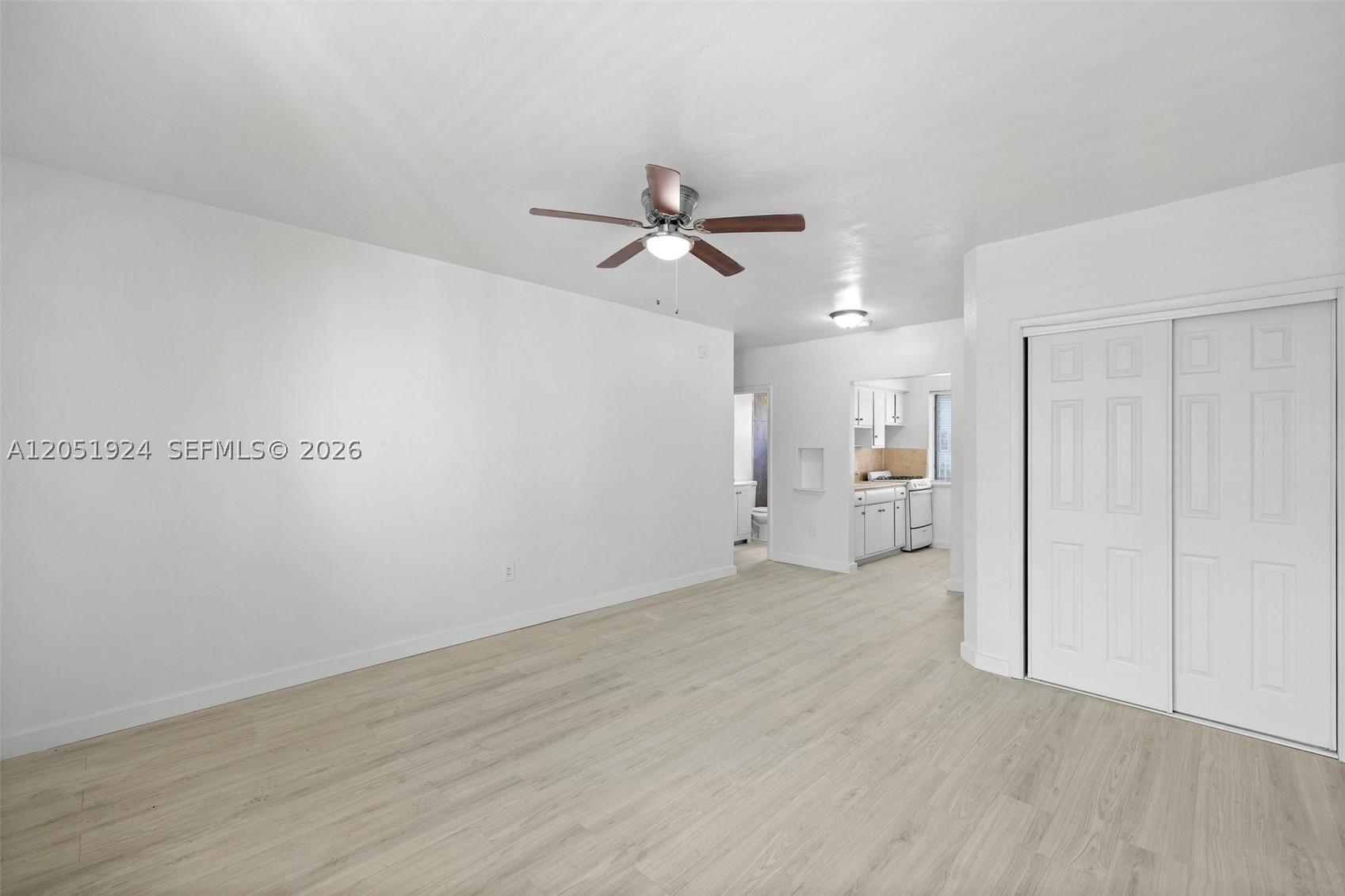 ALTOS DEL MAR NO 3 - Residential Lease