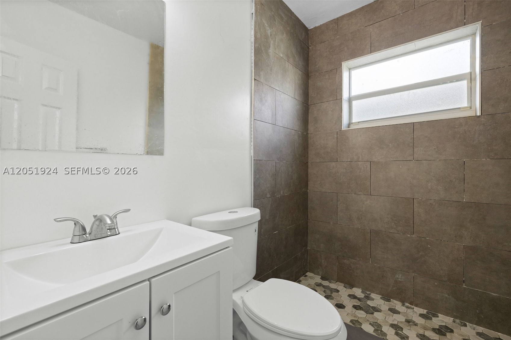 ALTOS DEL MAR NO 3 - Residential Lease