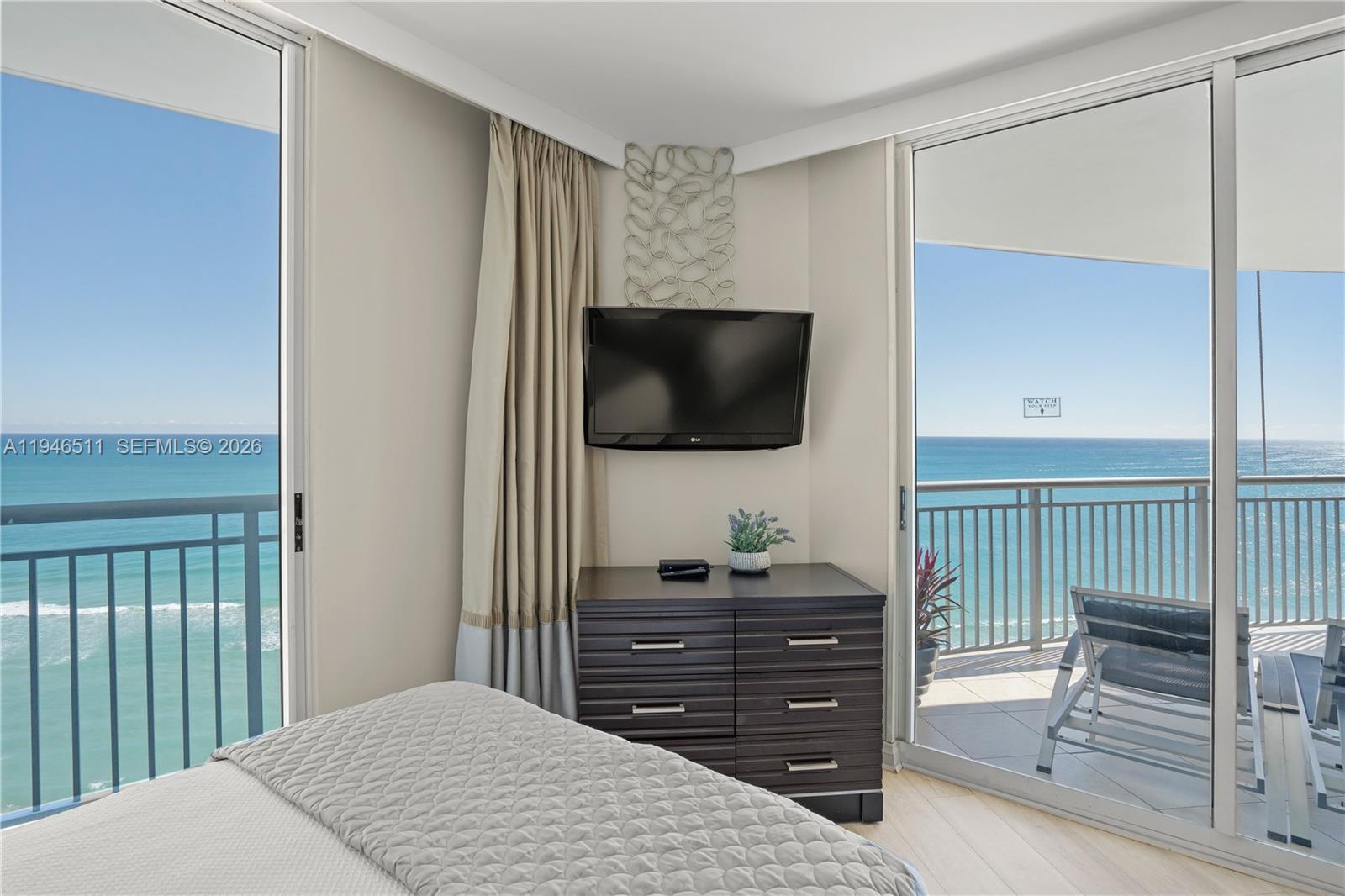 OCEAN POINT BEACH CLUB - Residential