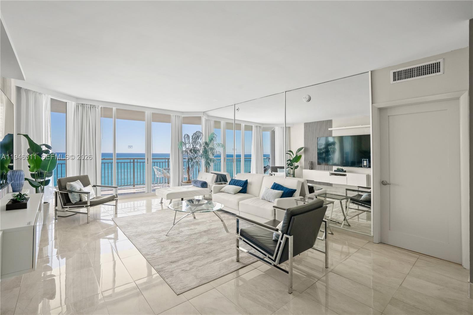 OCEAN POINT BEACH CLUB - Residential