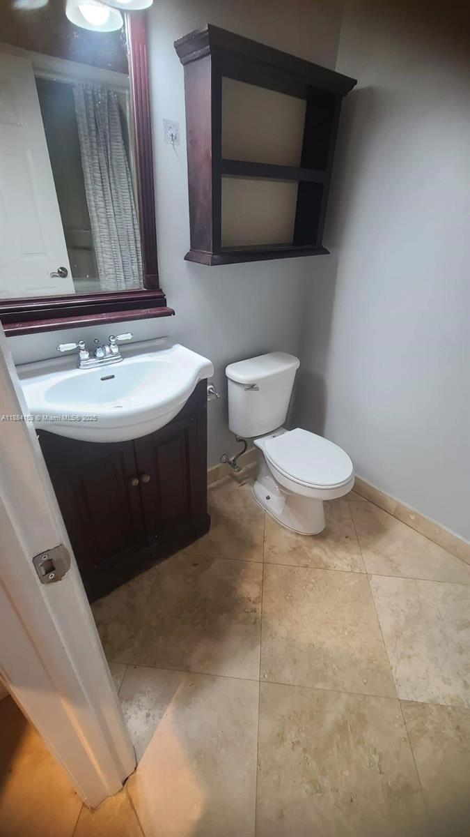 PARKWAY GROVE CONDO PART - Residential