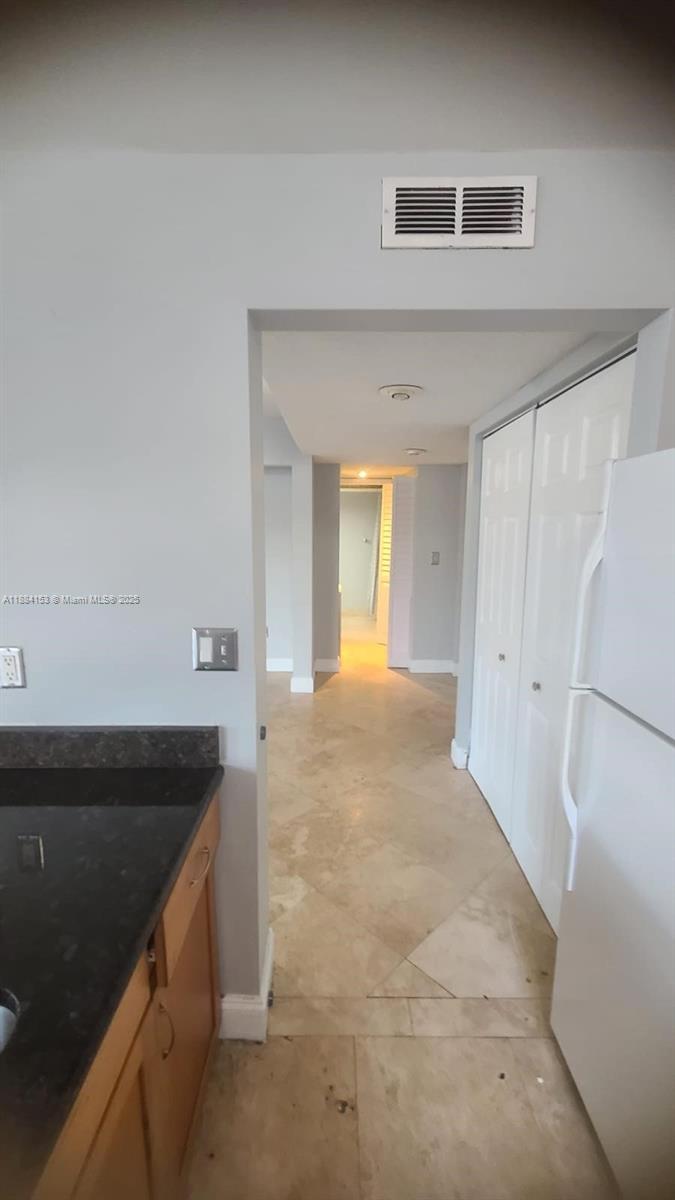 PARKWAY GROVE CONDO PART - Residential