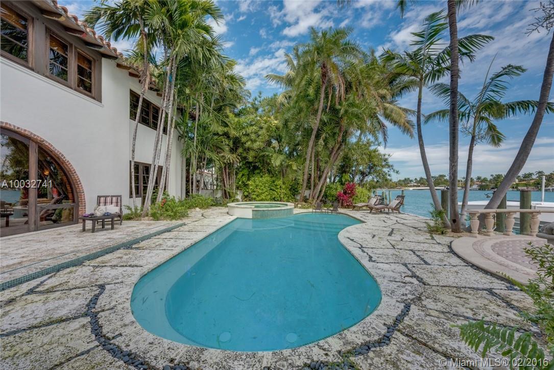 Di Lido Island - Residential
