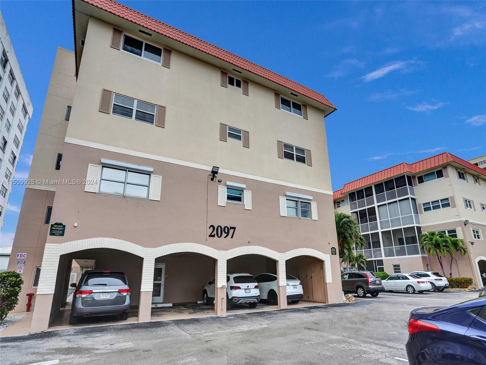 RIVIERA APTS SOUTH INC - Residential