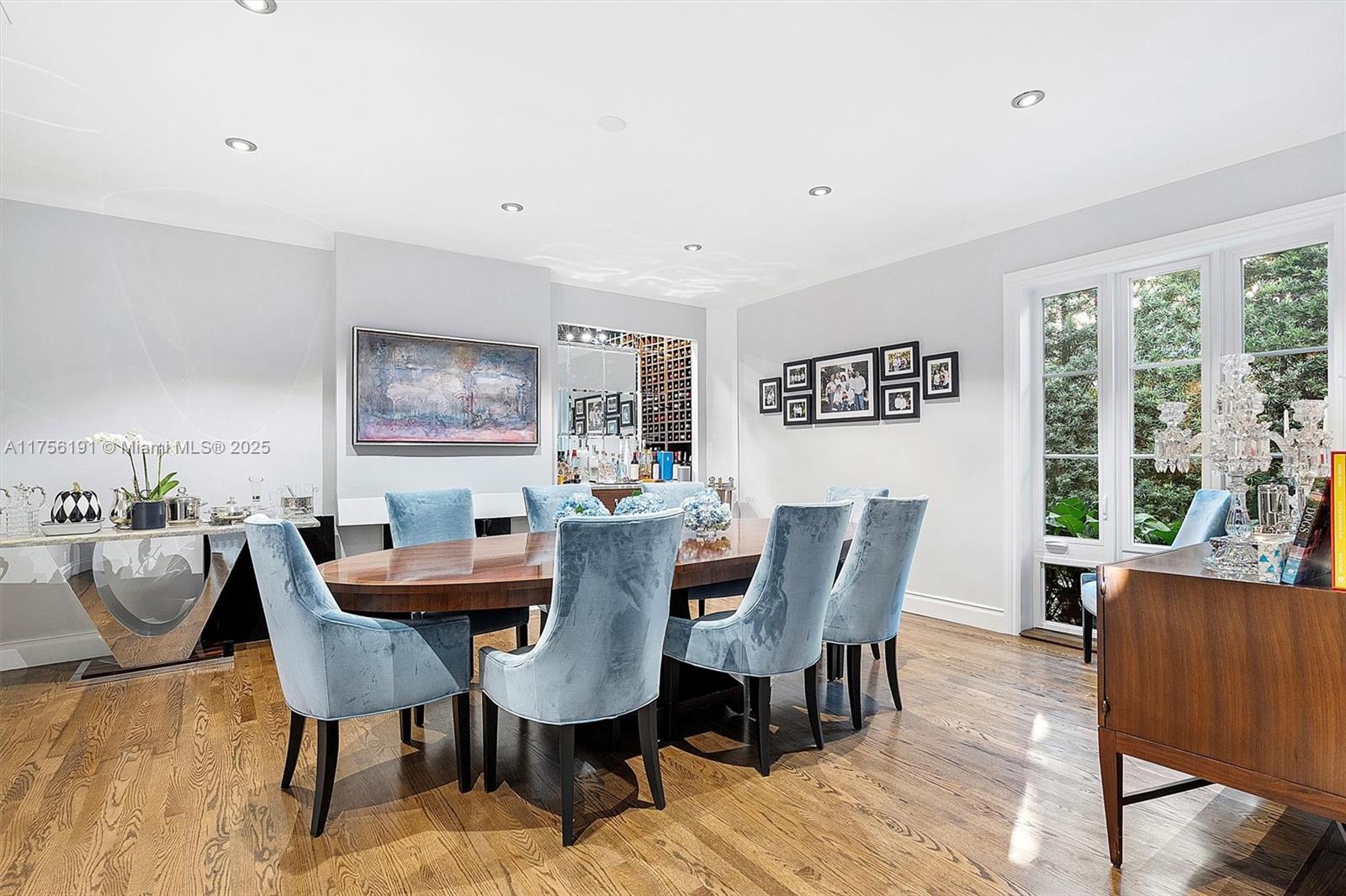 CORAL GABLES RIVIERA SEC - Residential