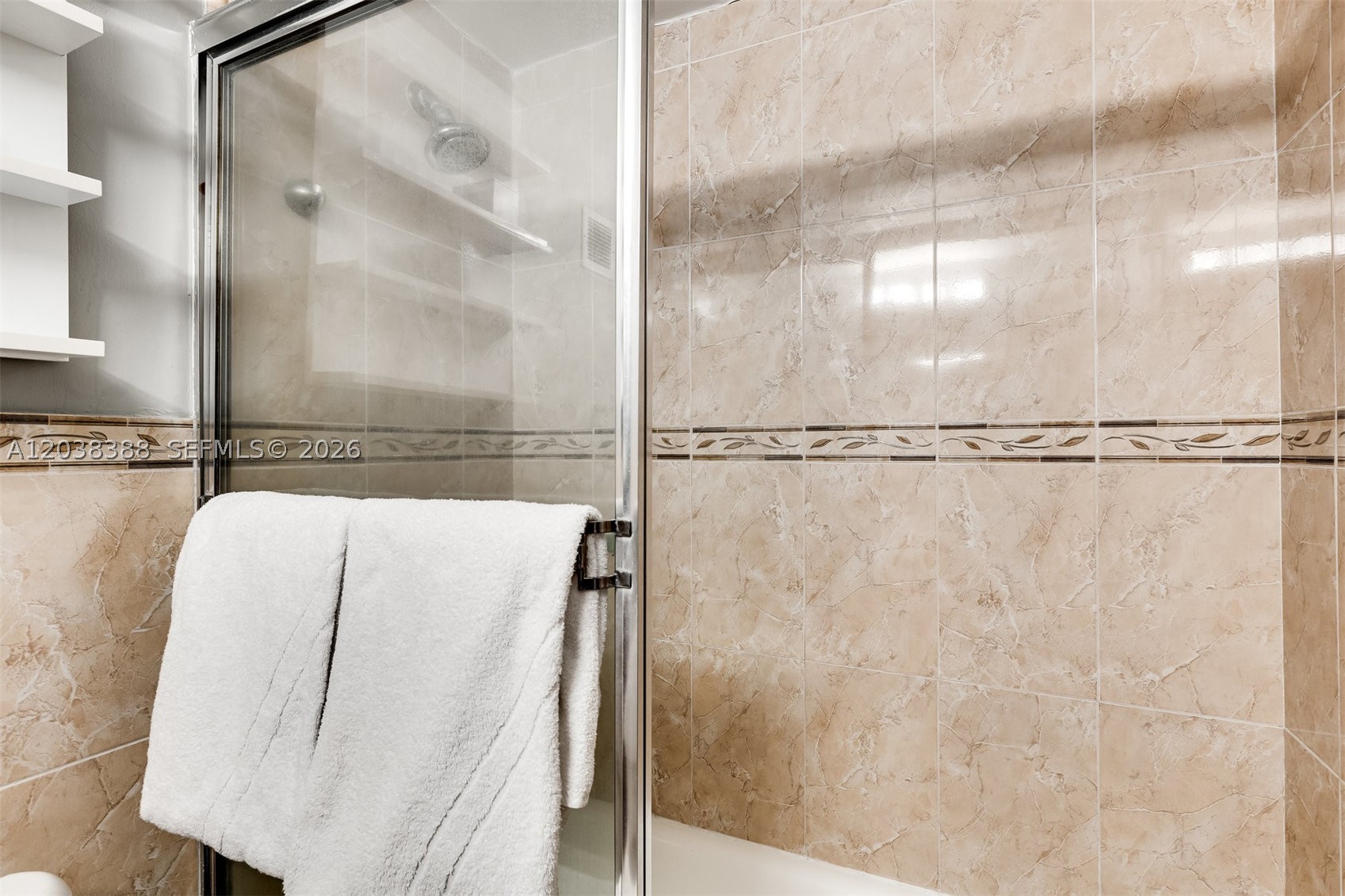 MIRADOR 1200 CONDO - Residential Lease