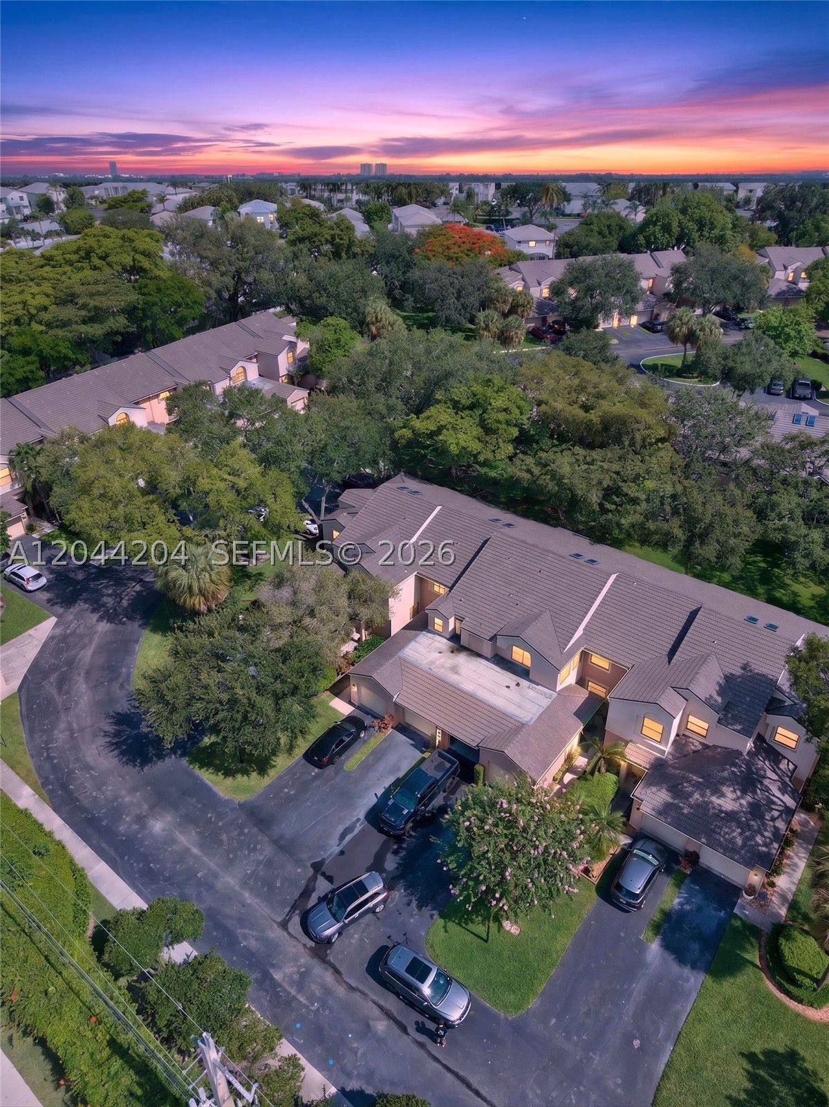 CHATHAM TOWNE AT JACARAND - Residential