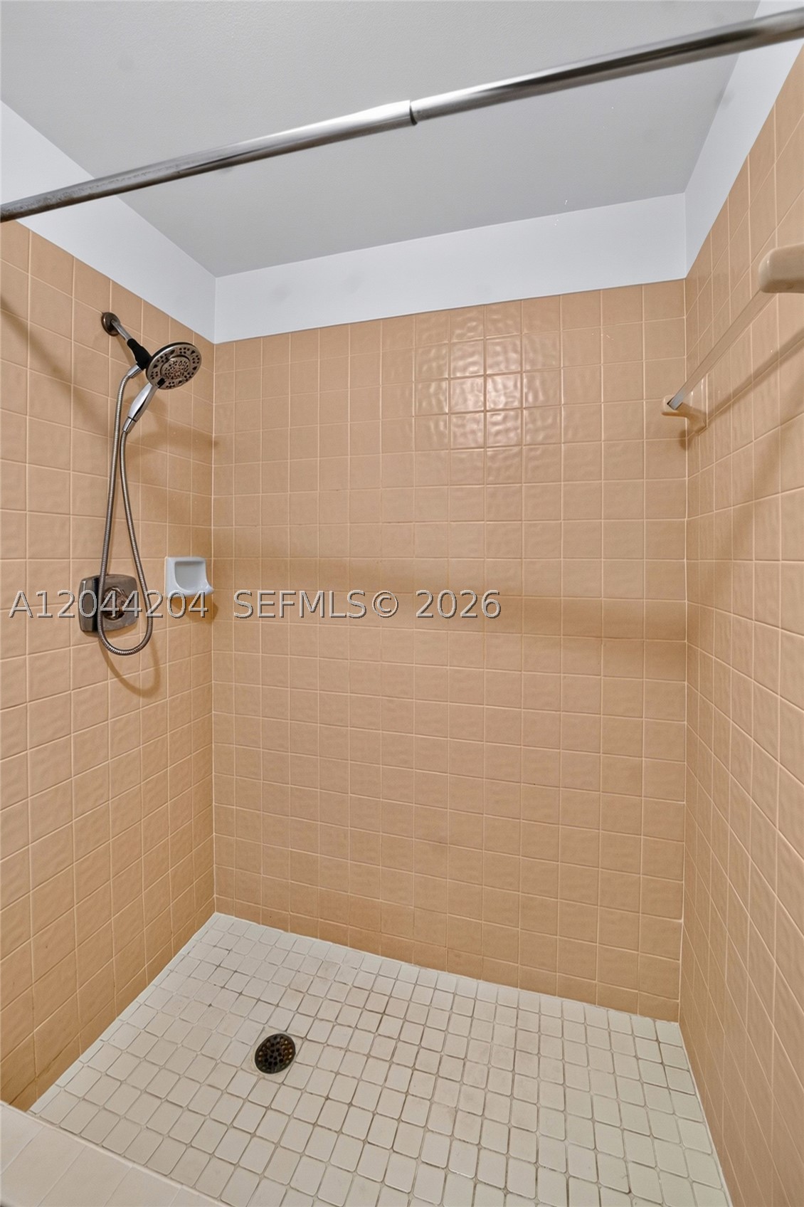 CHATHAM TOWNE AT JACARAND - Residential