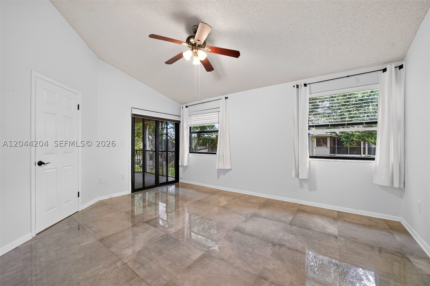 CHATHAM TOWNE AT JACARAND - Residential