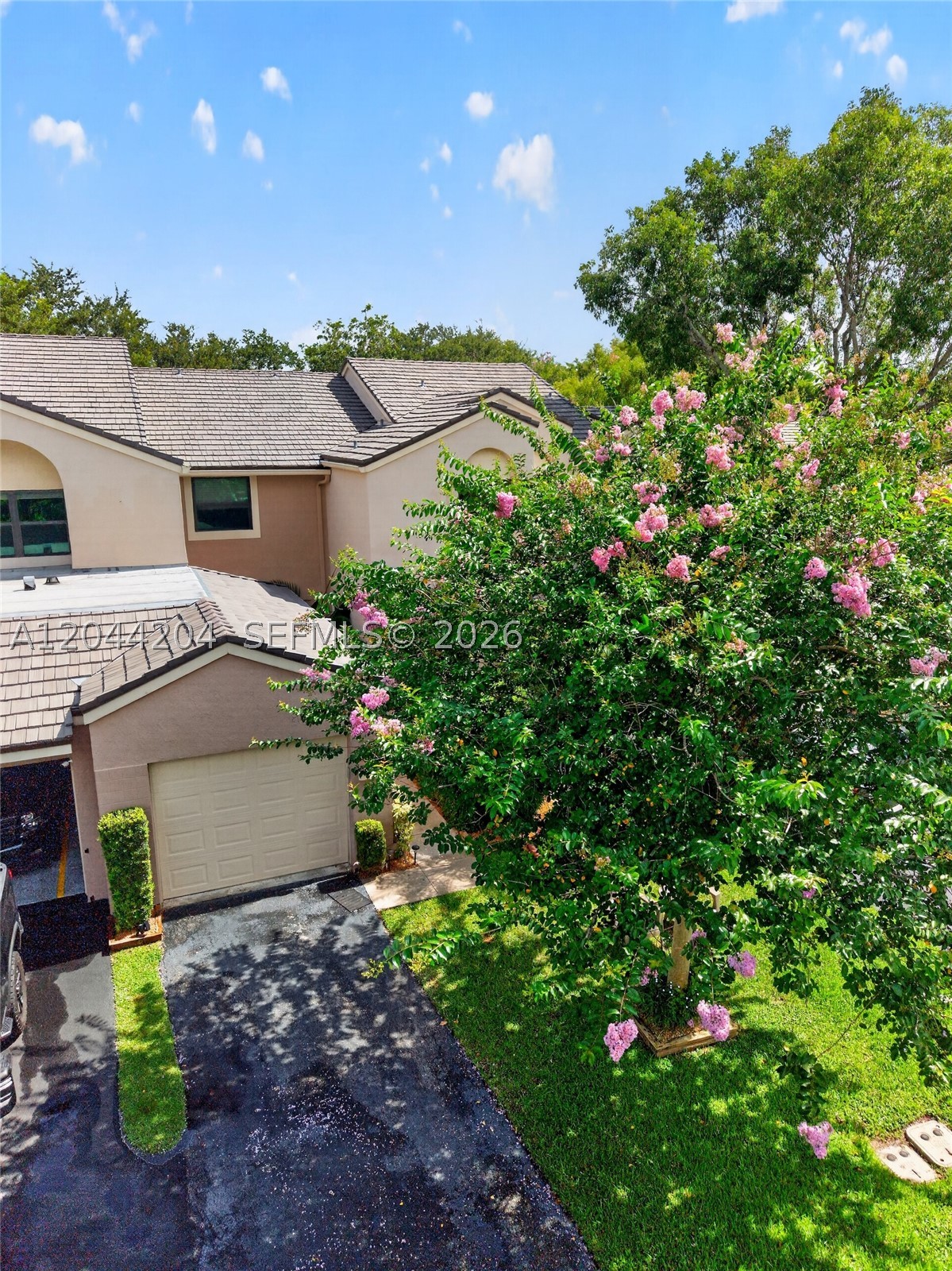 CHATHAM TOWNE AT JACARAND - Residential
