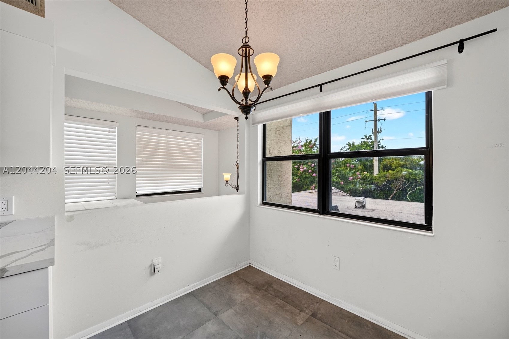 CHATHAM TOWNE AT JACARAND - Residential