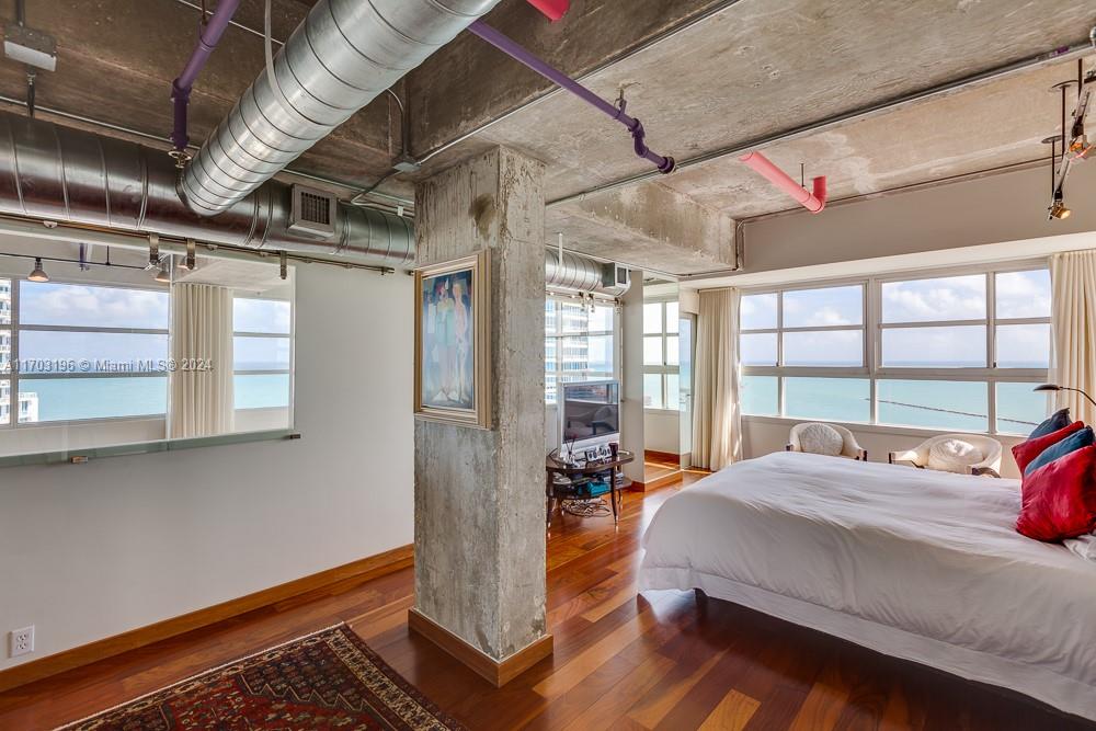 SOUTH POINTE TOWERS - Residential