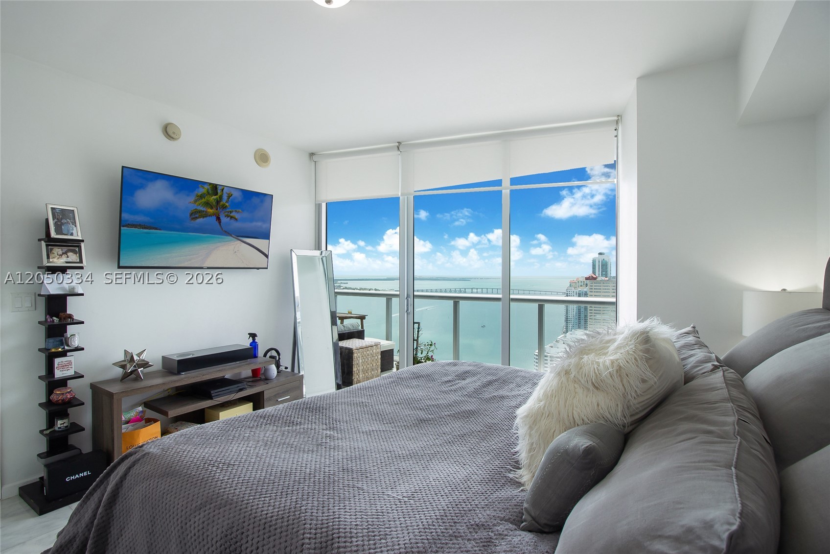 ICON BRICKELL NO TWO - Residential