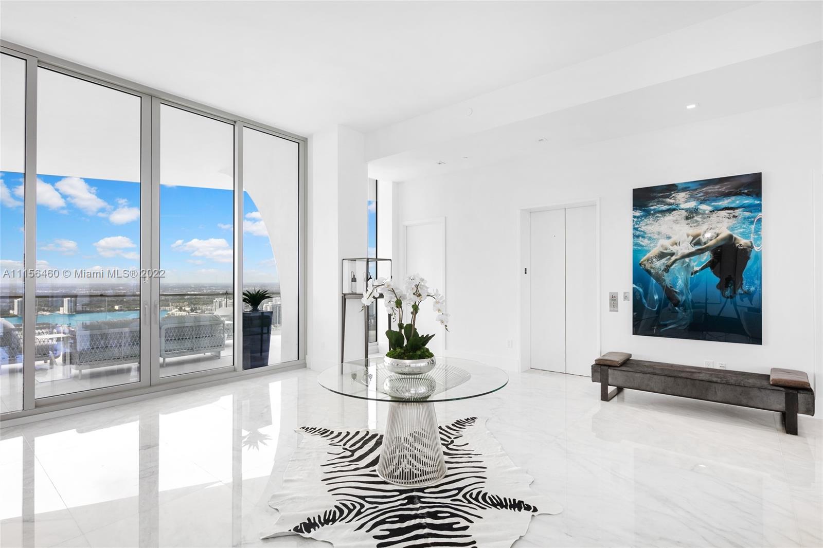 JADE SIGNATURE CONDO - Residential
