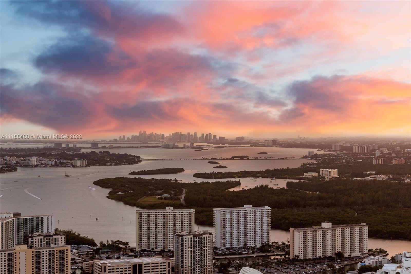 JADE SIGNATURE CONDO - Residential