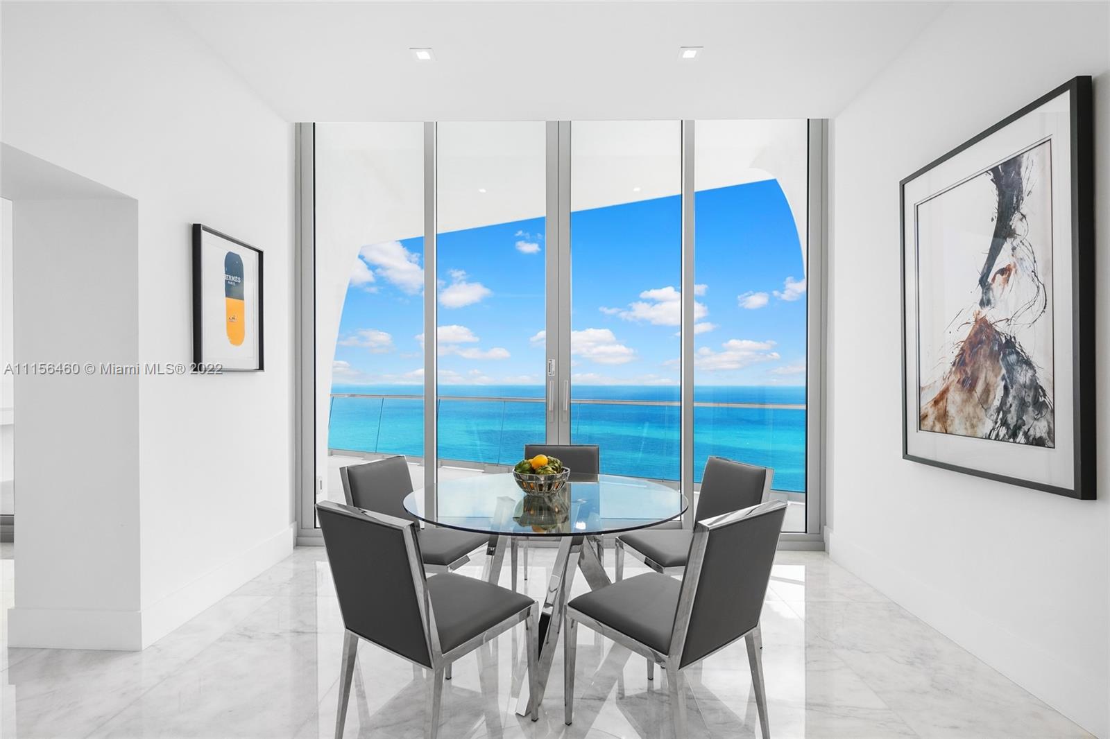 JADE SIGNATURE CONDO - Residential