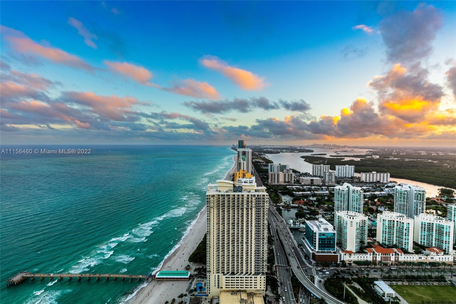 JADE SIGNATURE CONDO - Residential
