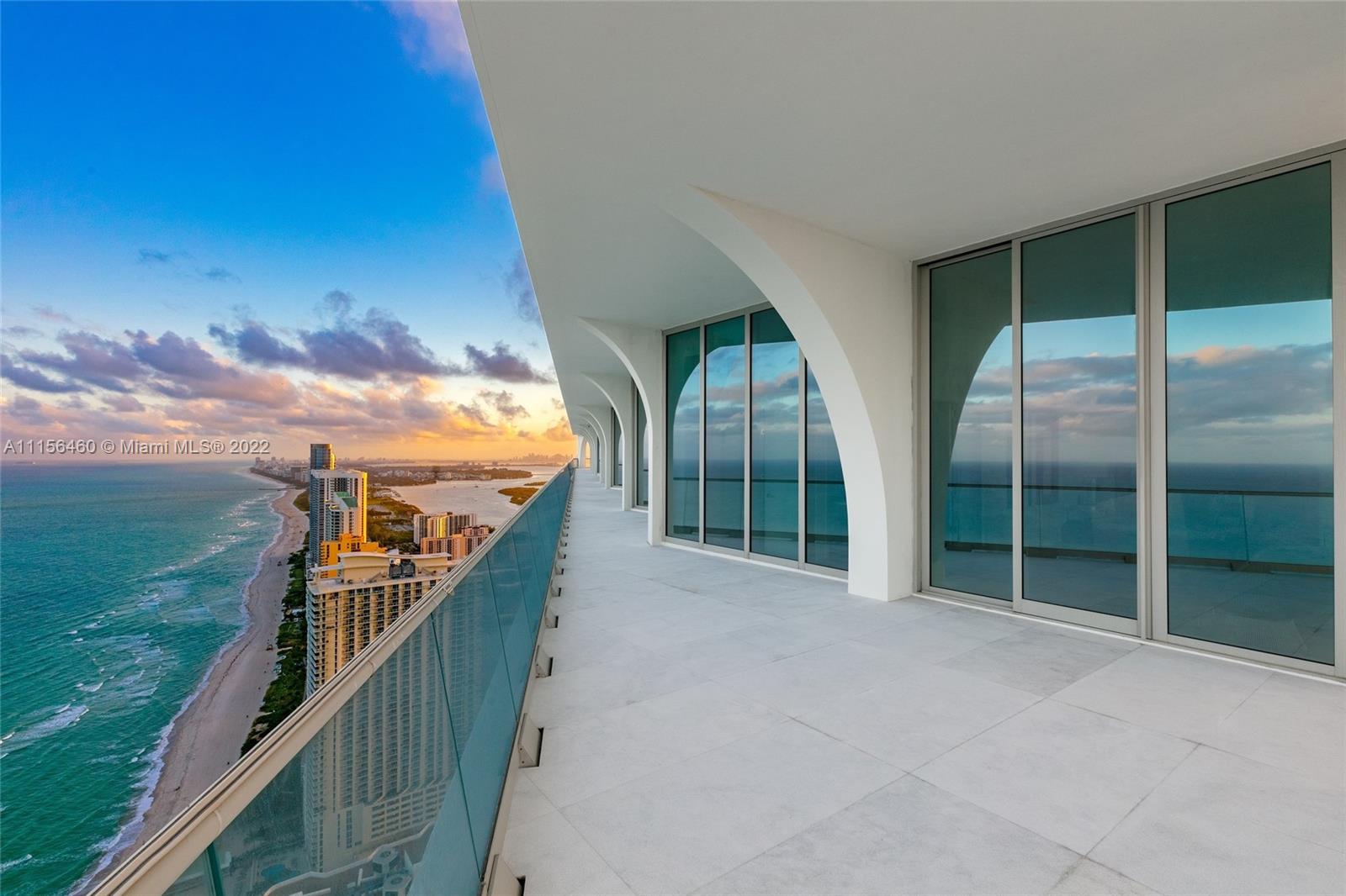 JADE SIGNATURE CONDO - Residential