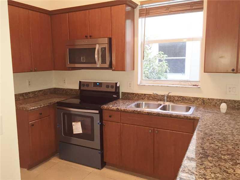SANTORINI ISLES 174-6 B - Residential