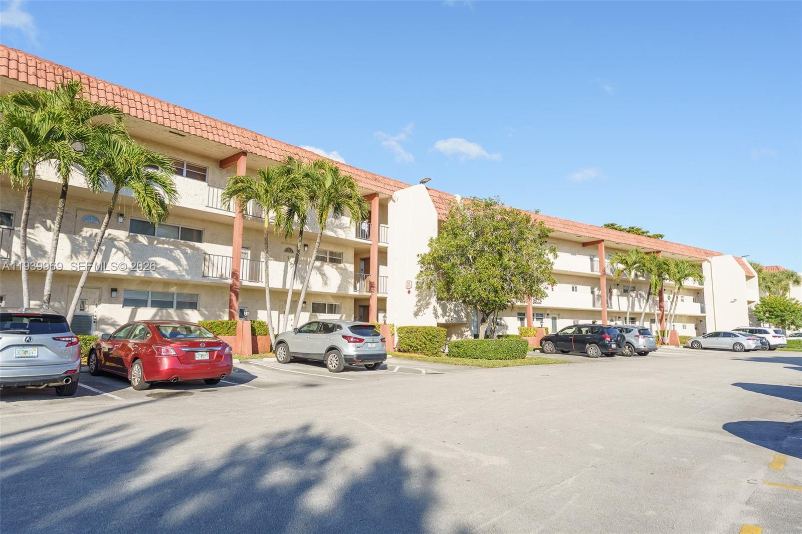 Welcome home to this lovely 2 bed/2 bath in the sought-after Hollybrook Golf & Tennis Club, a 55+ gated community in the heart of Pembroke Pines. This unit is located on the third floor positioning you to enjoy views of the mini-golf course from your private patio. The Hollybrook community has amazing amenities which include a restaurant, theater, BBQ areas, a mini-golf course, tennis courts, fitness facility, 24-hour guard, heated pool, courtesy bus, and lots more. The laundry facilities on each floor.  The recreation lease fee is paid in full. Residents have a premier location with easy access to shopping, dining, hospitals & highways.  Property can be rented after 9 months of ownership. REDUCED SALE PRICE FOR FASTER SALE.