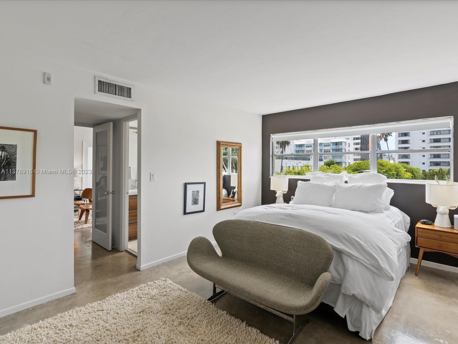 OCTAGON TOWERS I CONDO - Residential Lease