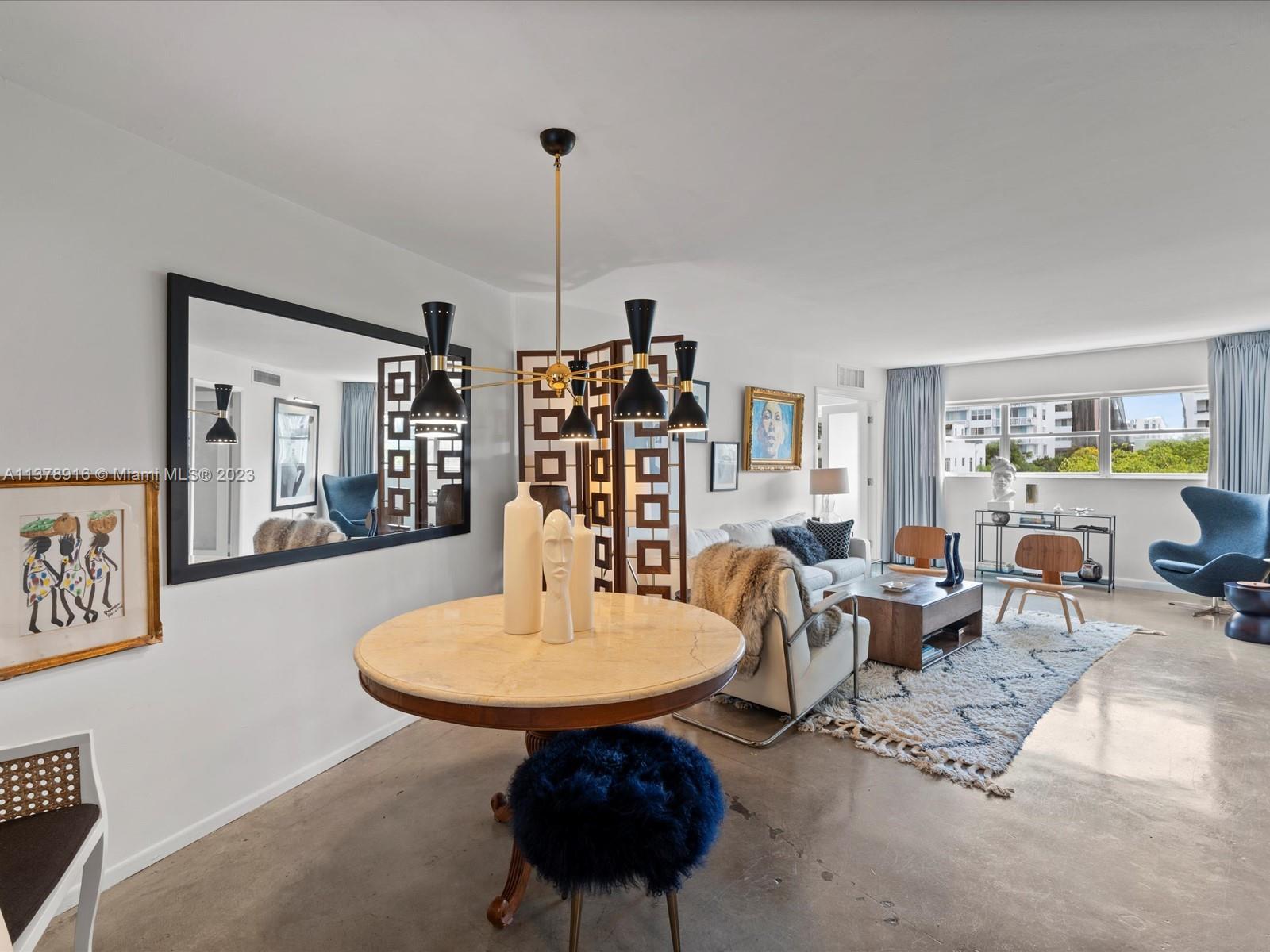 OCTAGON TOWERS I CONDO - Residential Lease