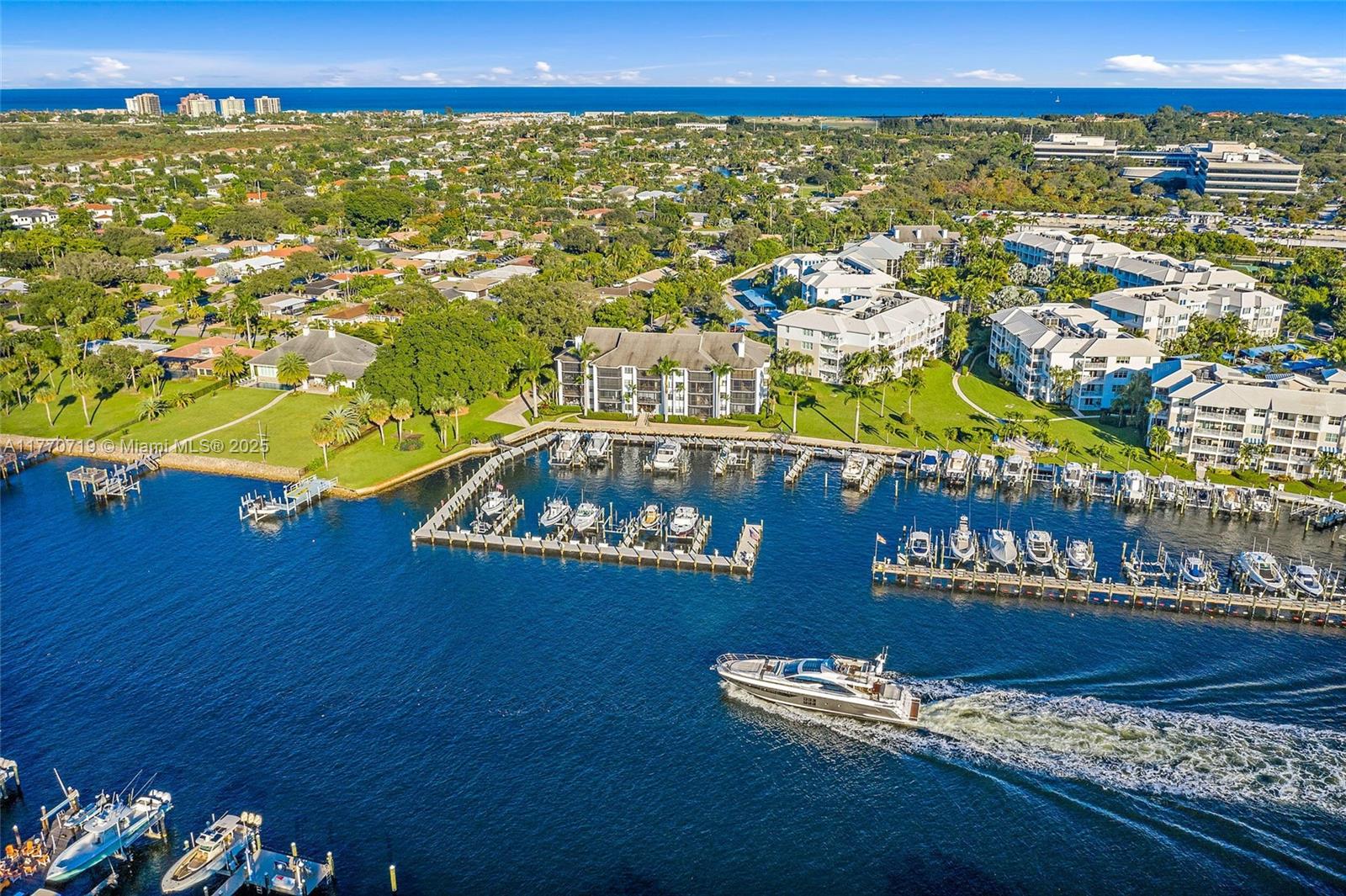 Bay Colony - Residential
