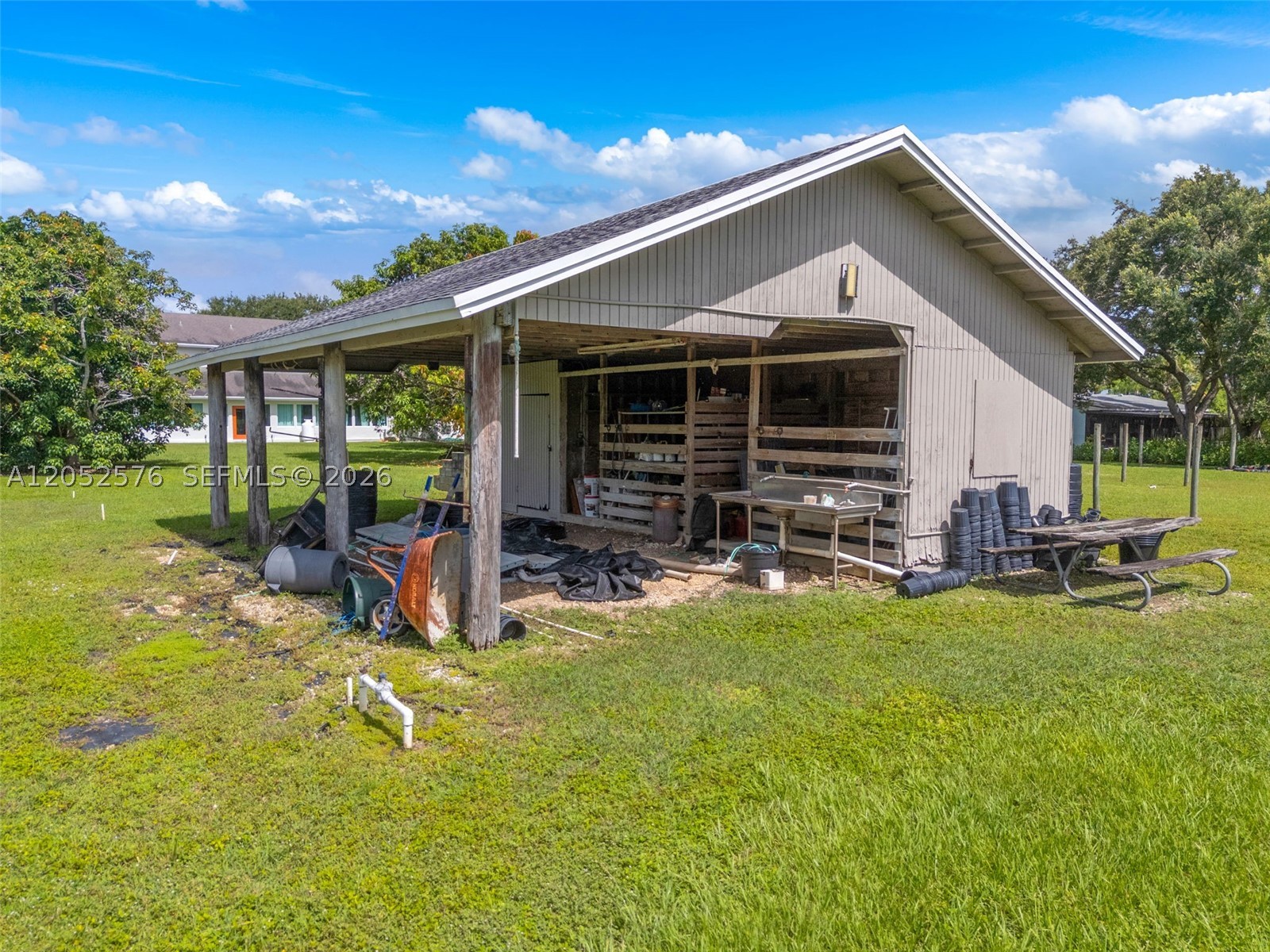 REDLAND - Residential