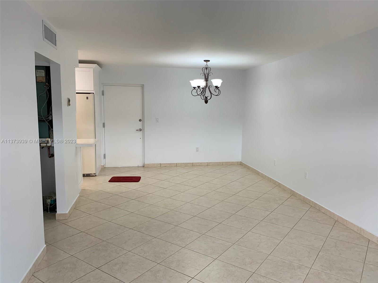 ROYAL SPRINGS CONDO - Residential Lease