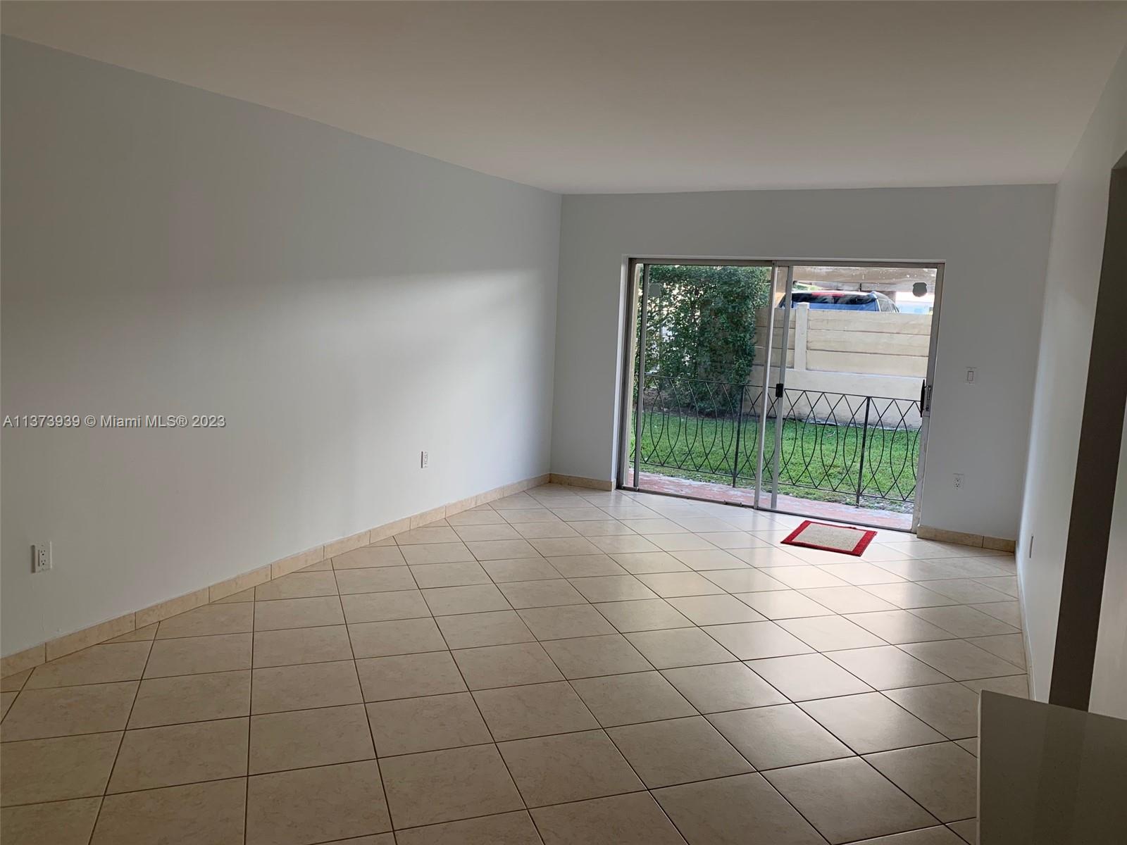 ROYAL SPRINGS CONDO - Residential Lease