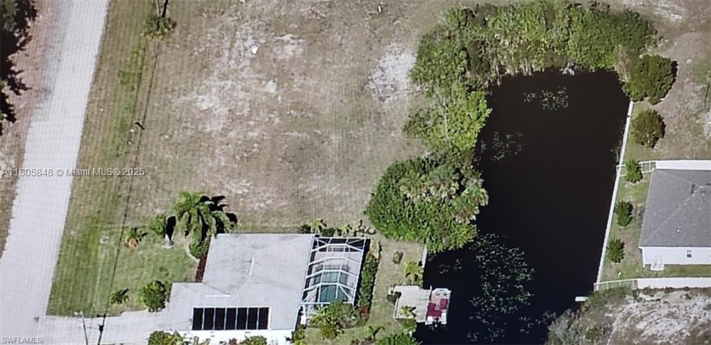 CAPE CORAL - Land