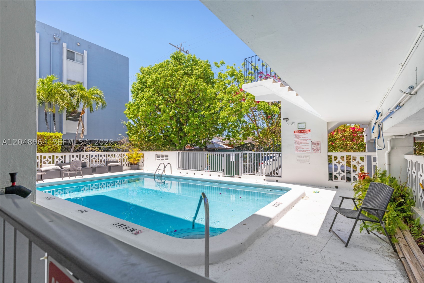 C GAB DOUGLAS SEC - Residential Lease
