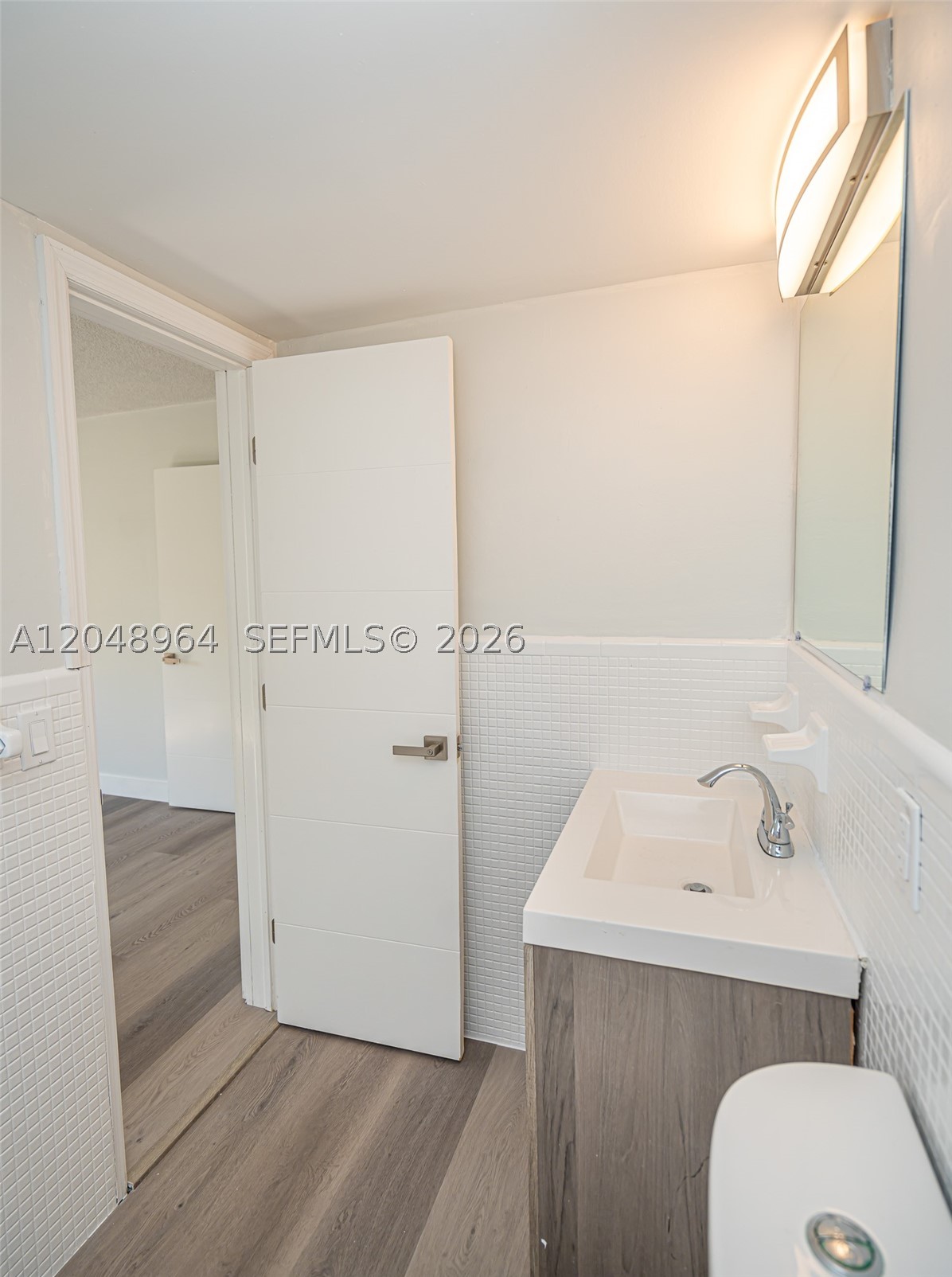 C GAB DOUGLAS SEC - Residential Lease