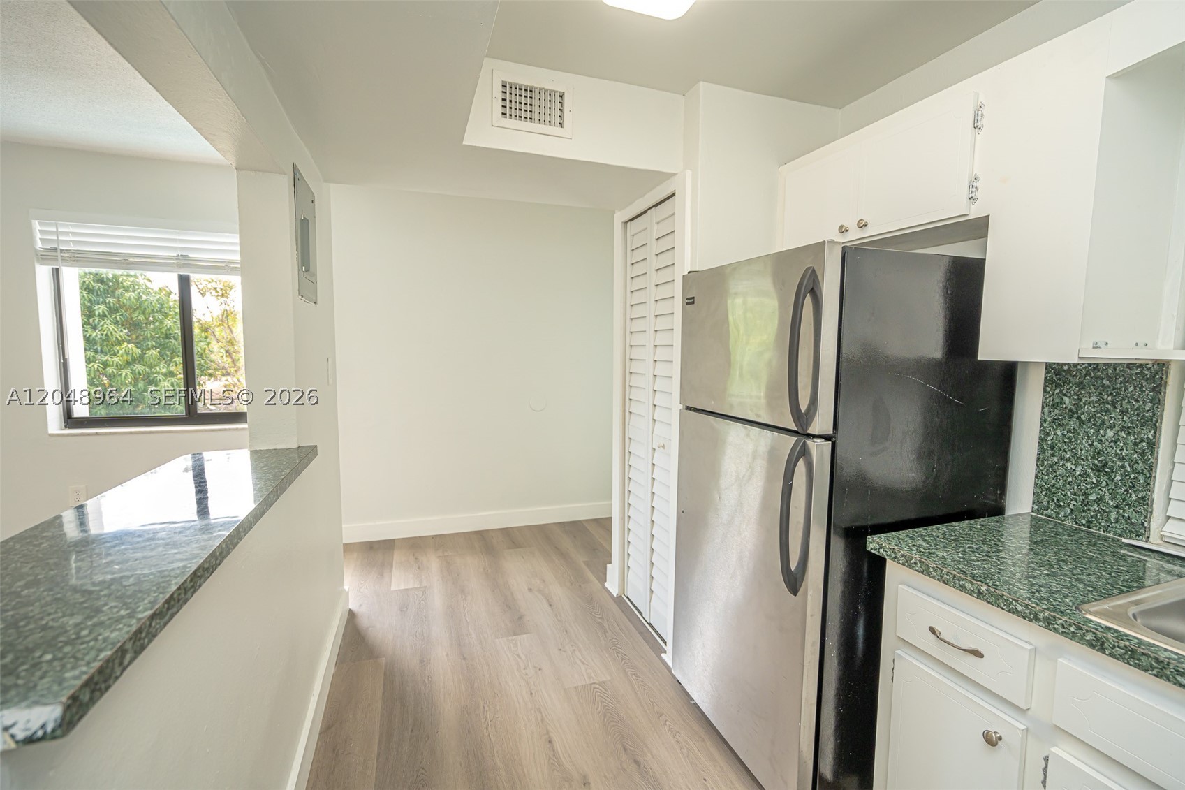 C GAB DOUGLAS SEC - Residential Lease