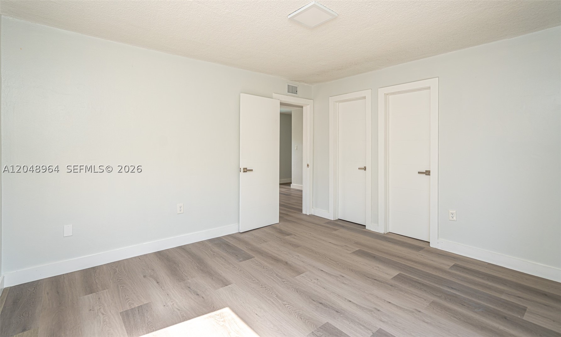 C GAB DOUGLAS SEC - Residential Lease