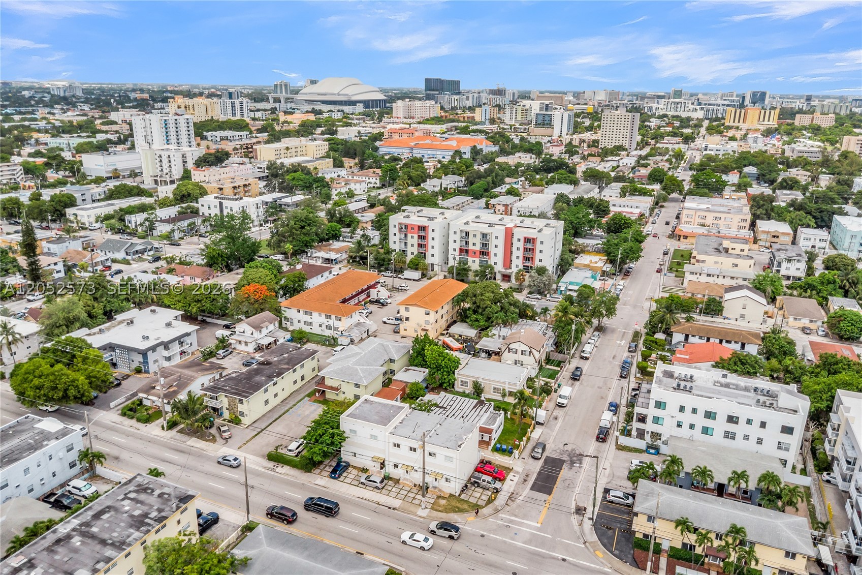 LAWRENCE ESTATE LAND CO - Residential Lease